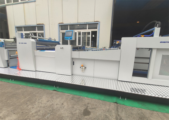 China Kundenspezifische Laminierungs-Pressmaschine, eine Seitenlaminierungs-Maschine für Paket-Industrie fournisseur