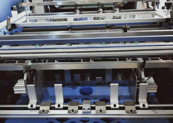 China Automatische Perforationsrollenlaminiermaschinen-Maschine 100 - Papierstärke 500Gsm fournisseur
