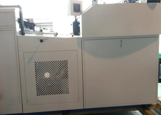 China Vollautomatische industrielle lamellierende Maschine mit Rolle der Heizungs-zwei fournisseur
